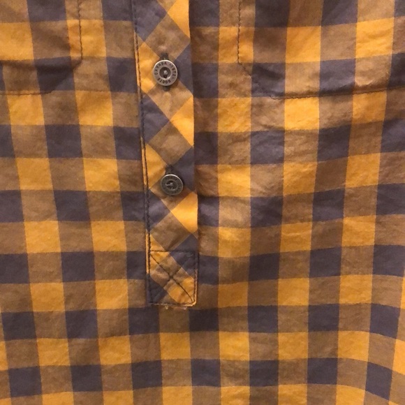 Roots Half buttoned checkered shirt - Picture 3 of 9